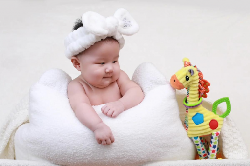 迪庆五个月的宝宝 迪庆五个月的宝宝